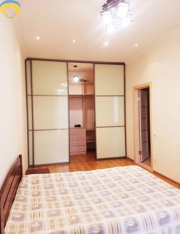 продажа однокомнатной квартиры номер A-174129 в Приморском районе, фото номер 8